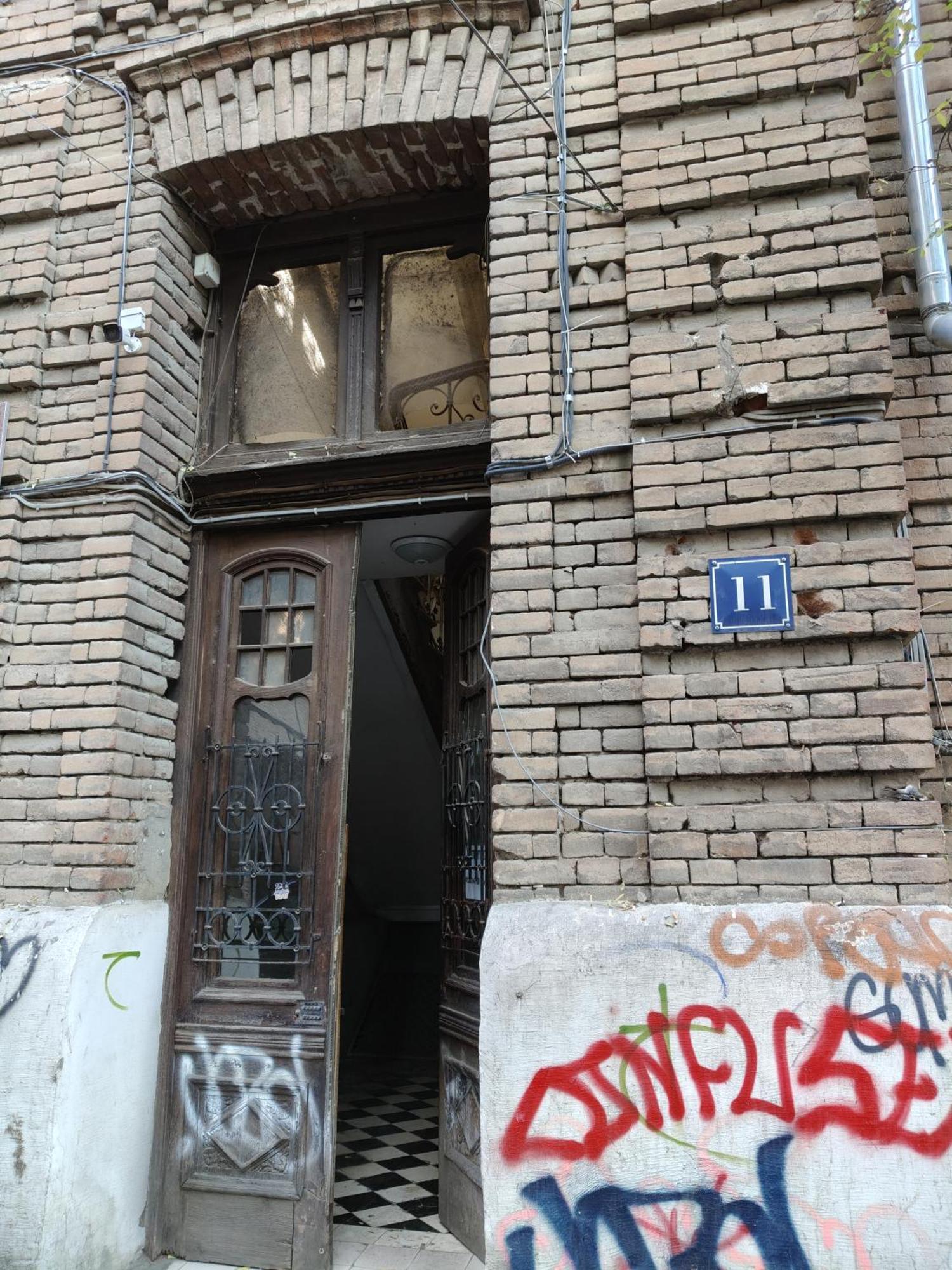 Ambience Hostel & Apartments Tbilisi Exterior photo